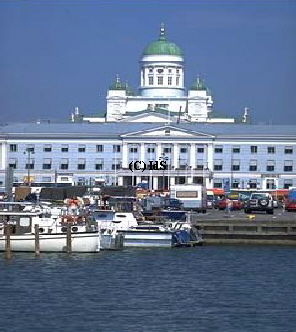 Blick vom Meer auf den Dom