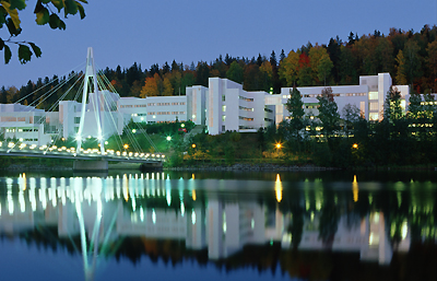 Universit�tsgeb�ude in Jyv�skyl�, Mittelfinnland. Foto IdS